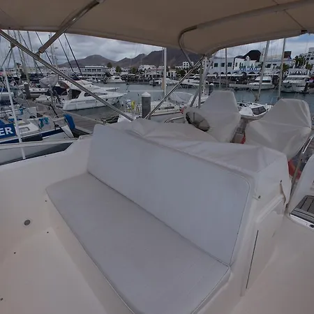 Yaku Wayra Charter Playa Blanca (Lanzarote)