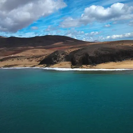 Båthotell Yaku Wayra Charter *