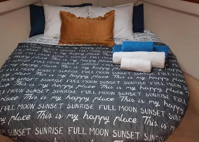 Yaku Wayra Charter Båthotell Playa Blanca (Lanzarote)