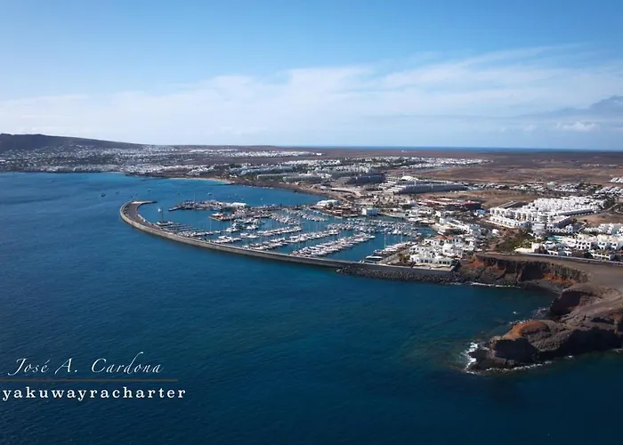 Båthotell Yaku Wayra Charter *