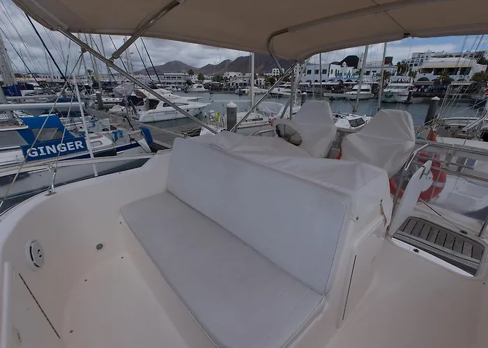 Yaku Wayra Charter Playa Blanca (Lanzarote)