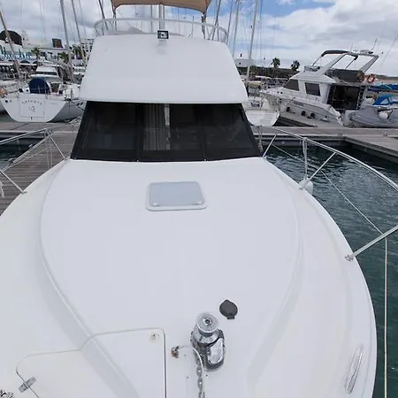 Bateau-hôtel Yaku Wayra Charter *