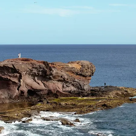 Botel Yaku Wayra Charter Playa Blanca (Lanzarote)